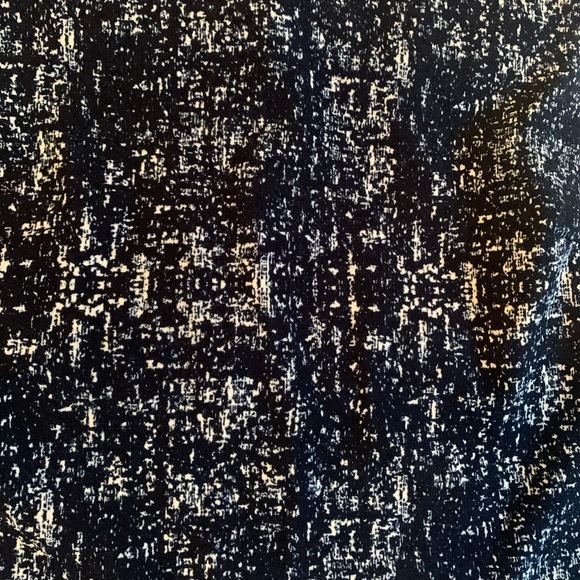 Navy/White Print Blouse - Picture 7 of 9